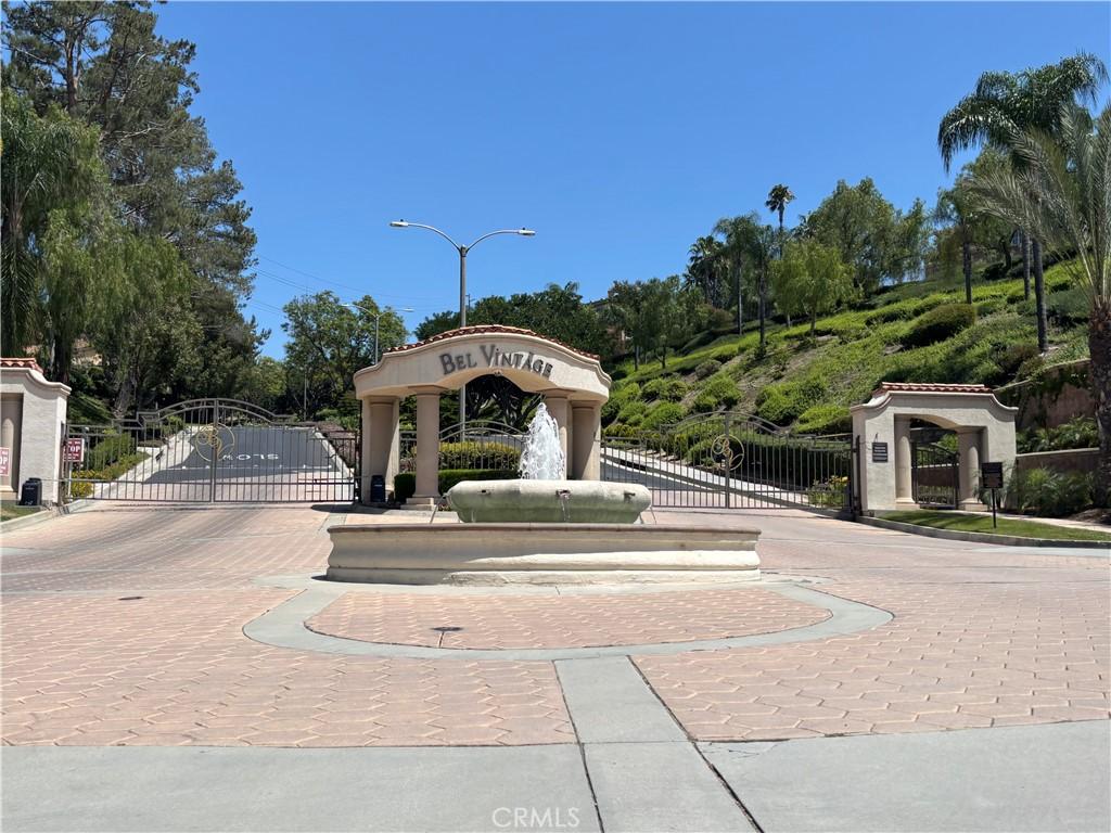 MLS #OC26124309 image #0