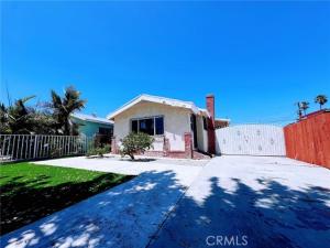 MLS #OC26124327 image #0