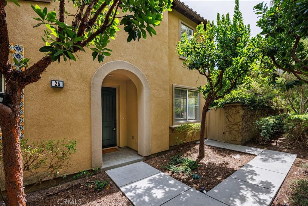 MLS #OC26125385 image #0