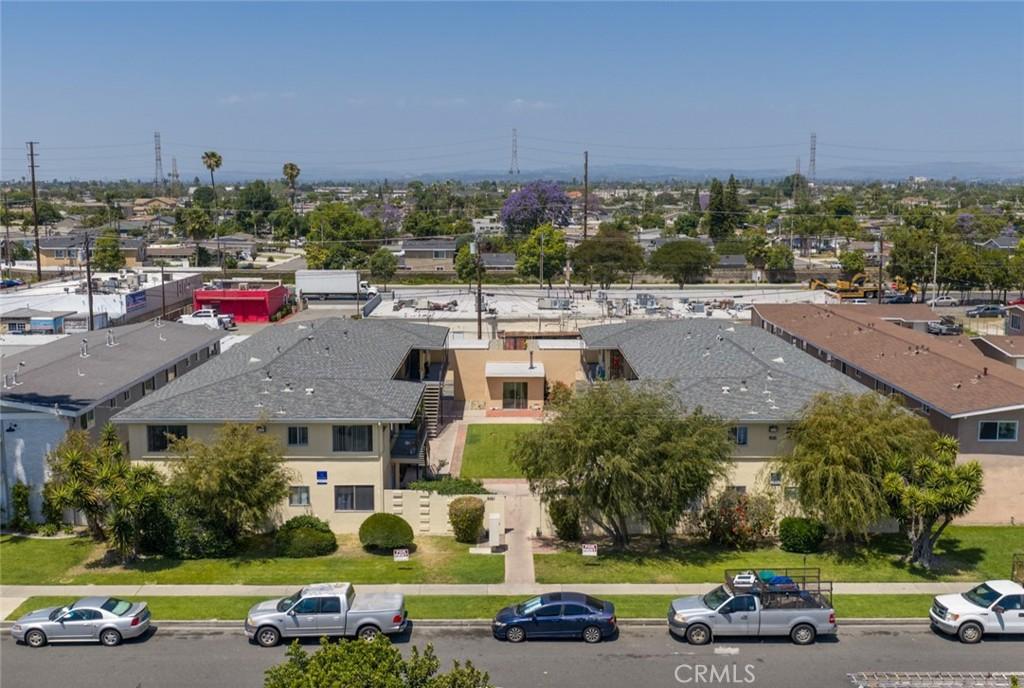 MLS #OC26125729 image #0