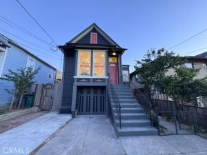 MLS #OC26125828 image #0