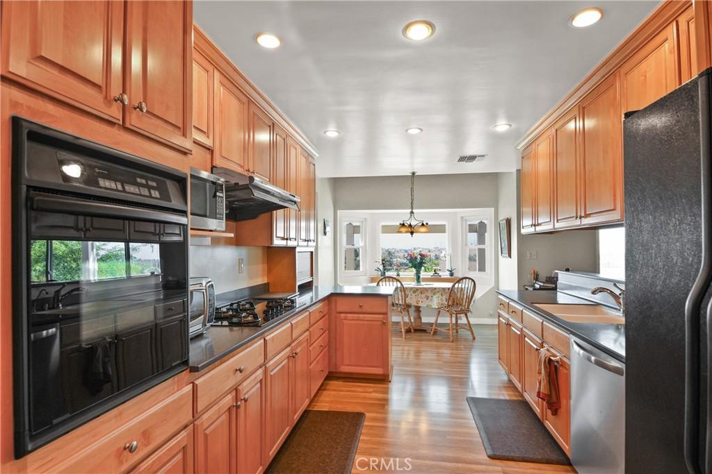 MLS #OC26125832 image #0