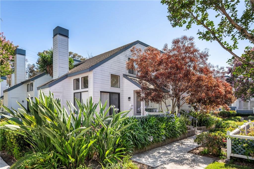 MLS #OC26125967 image #0