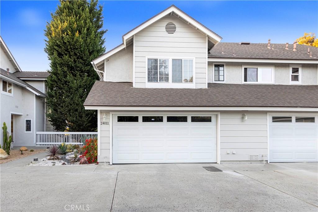 MLS #OC26126289 image #0