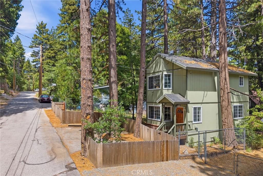 MLS #OC26126489 image #0