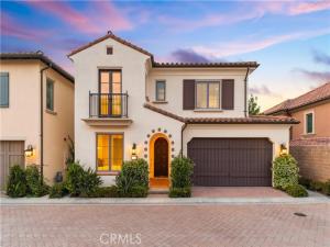 MLS #OC26126613 image #0