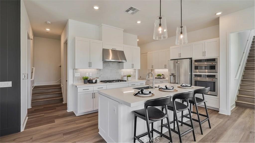 MLS #OC26126625 image #0