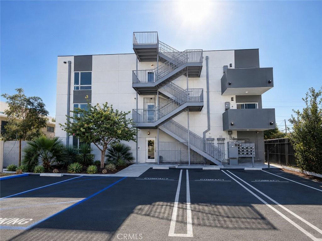 9220 Compton Los Angeles CA 90002 | MLS #OC26127874 87 MLS #OC26127874 image #0