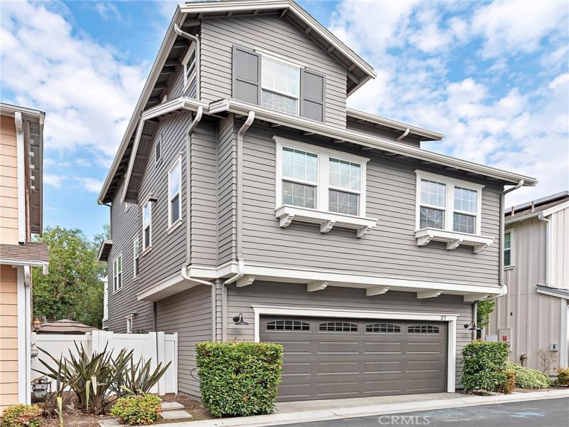 MLS #OC26128259 image #0