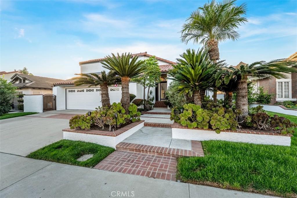 MLS #OC26128328 image #0