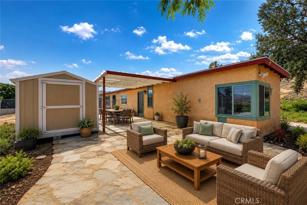 MLS #OC26128649 image #0