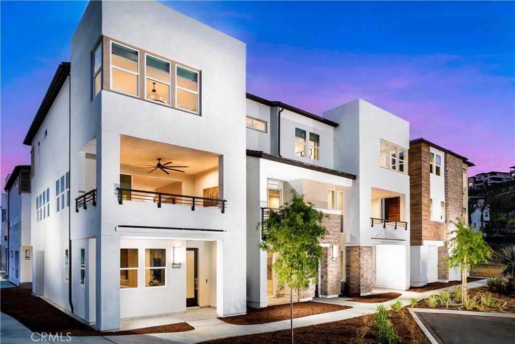 MLS #OC26128906 image #0