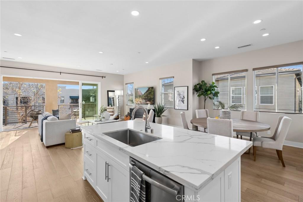 MLS #OC26129736 image #0