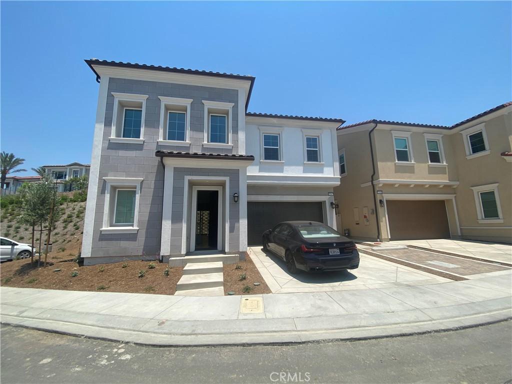 MLS #OC26130562 image #0