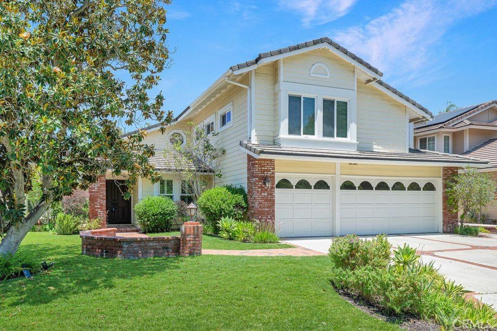 MLS #OC26130804 image #0