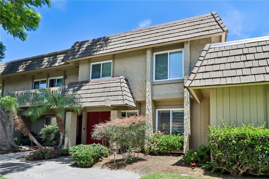 MLS #OC26131054 image #0