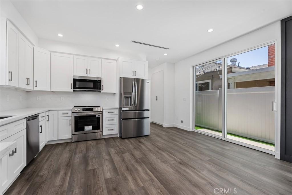 MLS #OC26131688 image #0