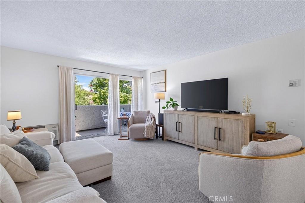 MLS #OC26132125 image #0