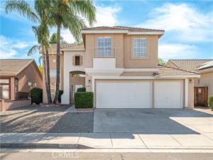 MLS #OC26132388 image #0