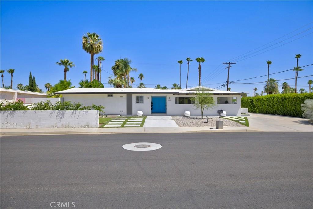 MLS #OC26132740 image #0