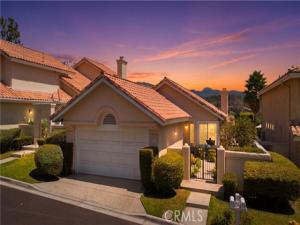 MLS #OC26132885 image #0