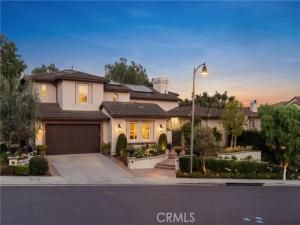 MLS #OC26133595 image #0