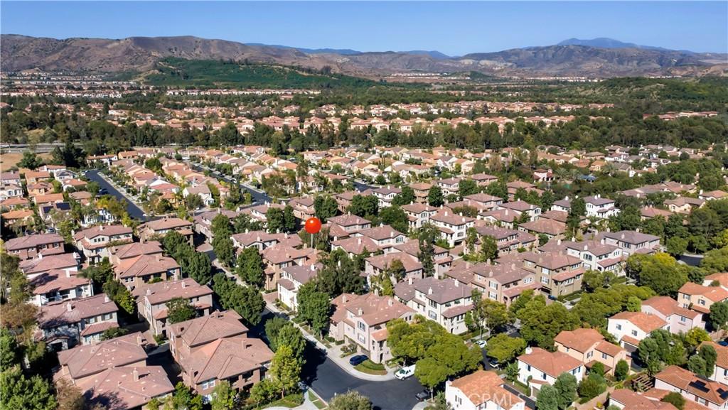 MLS #OC26133945 image #0