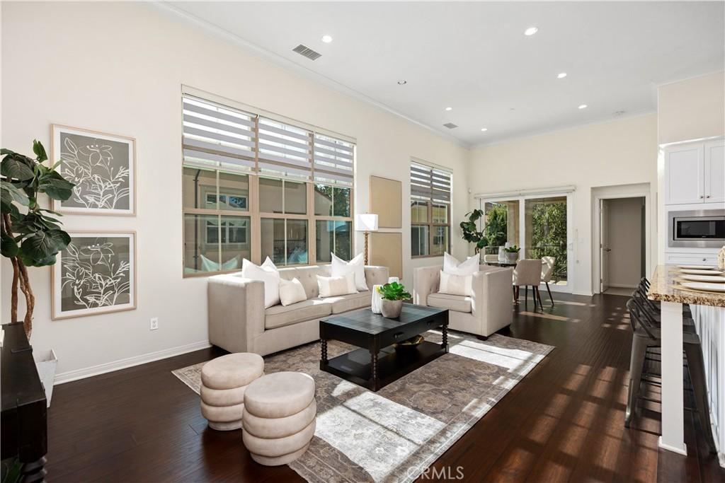 MLS #OC26134098 image #0
