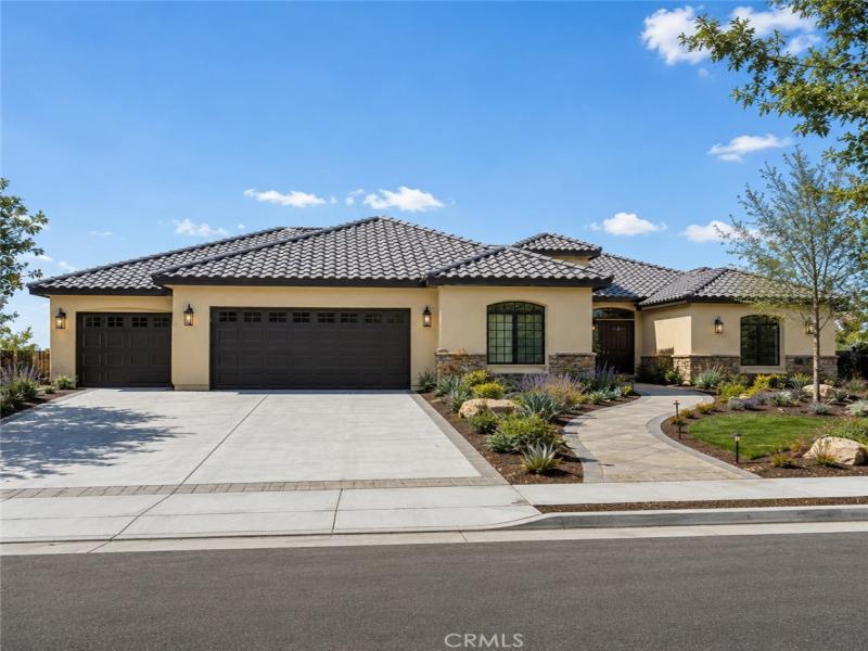 MLS #OC26134594 image #0
