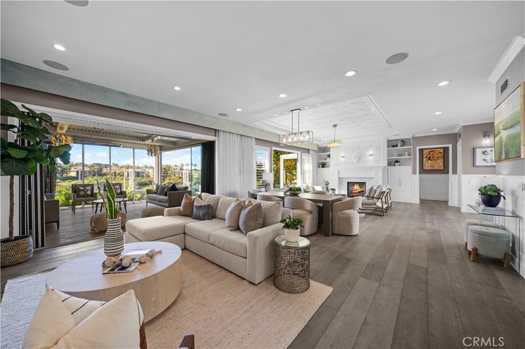 MLS #OC26105389 image #0
