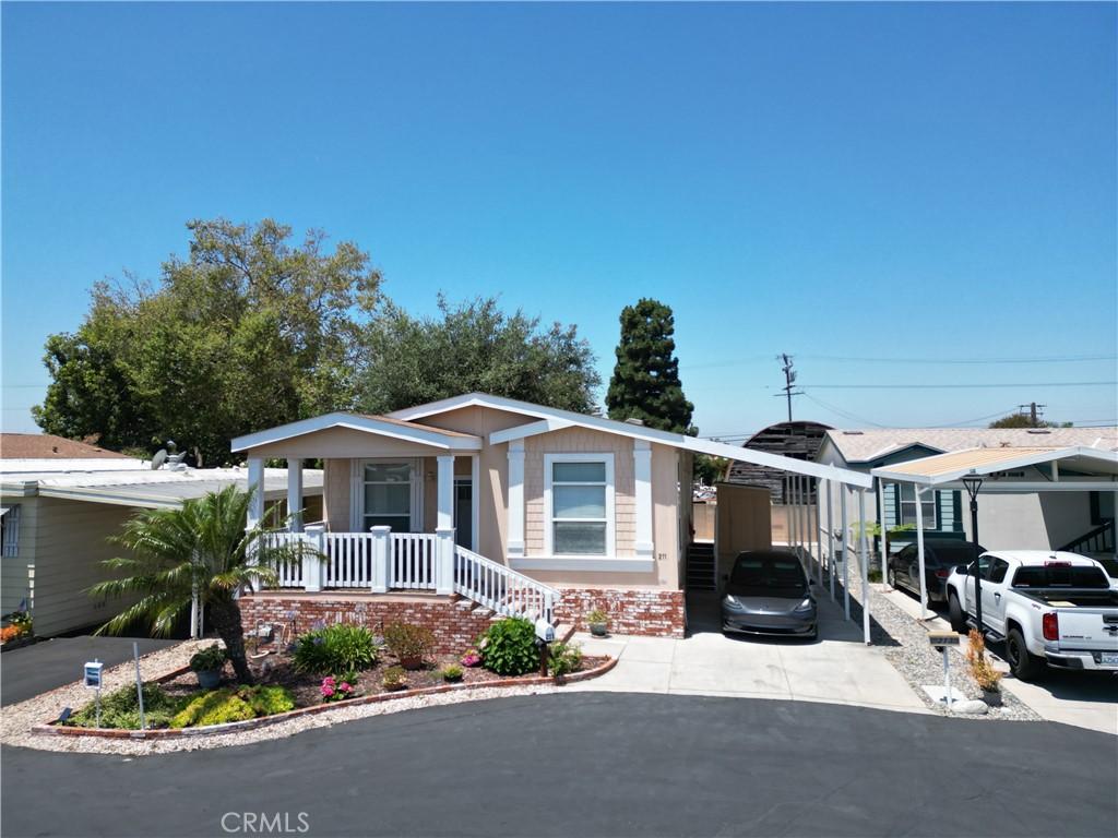 MLS #OC26134738 image #0