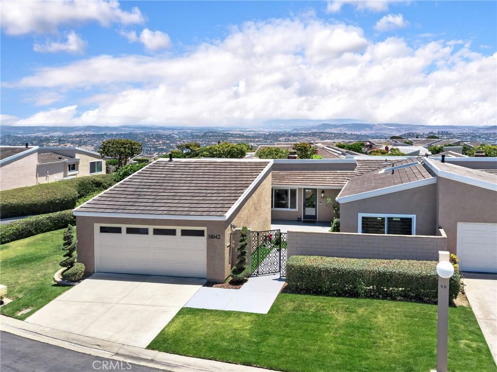 MLS #OC26134850 image #0