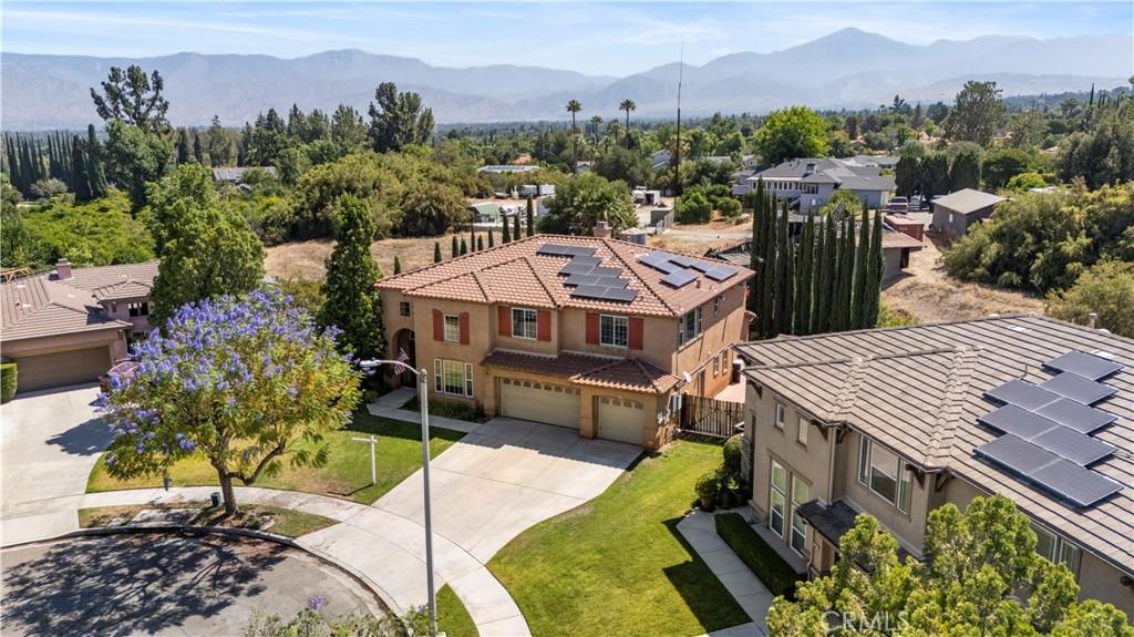 MLS #OC26135046 image #0