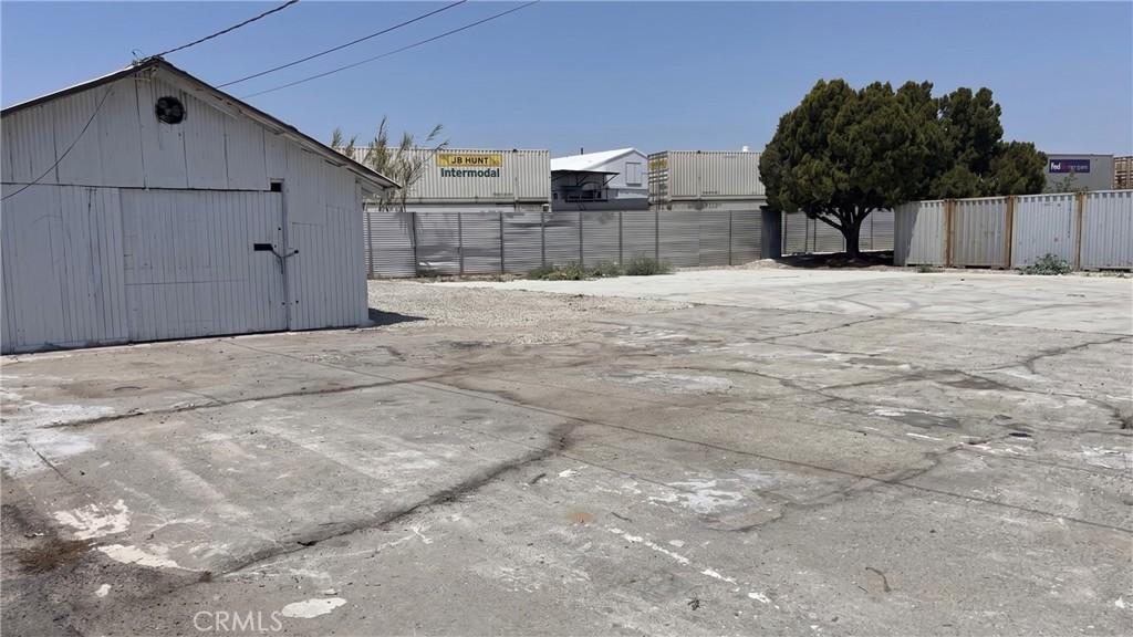 MLS #OC26135359 image #0