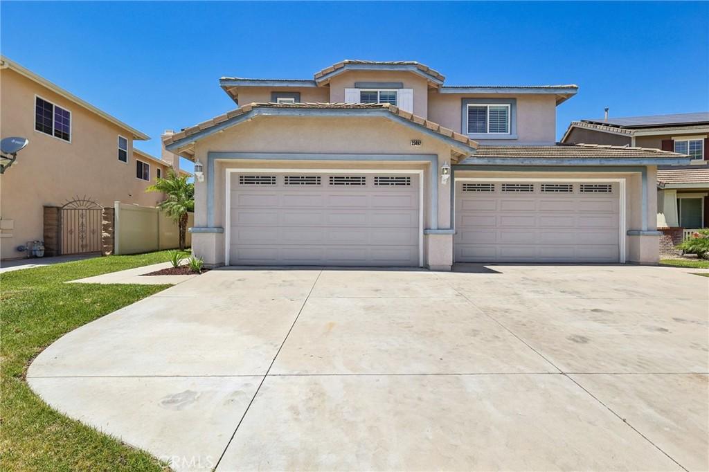 MLS #OC26135836 image #0