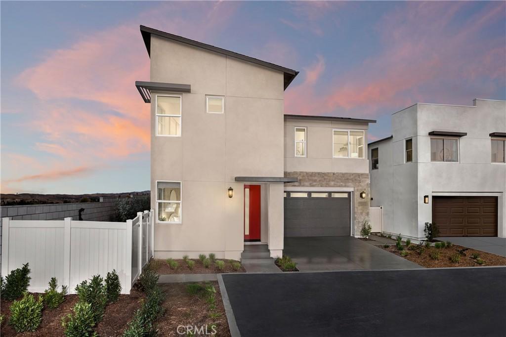 MLS #OC26136188 image #0