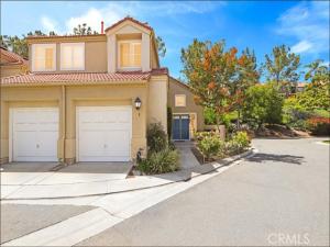 MLS #OC26136696 image #0