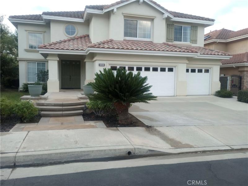 MLS #OC26136886 image #0
