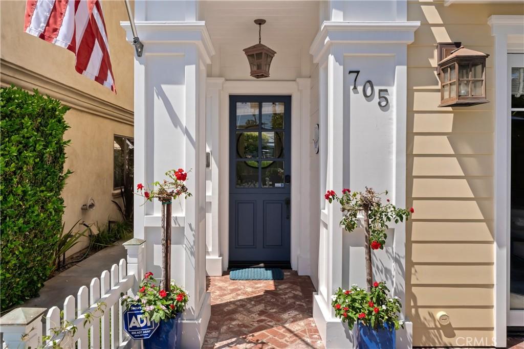 MLS #OC26136912 image #0
