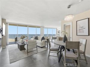 MLS #OC26136926 image #0