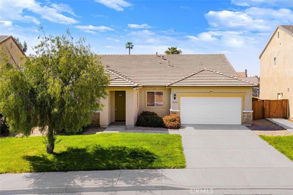MLS #OC26136944 image #0