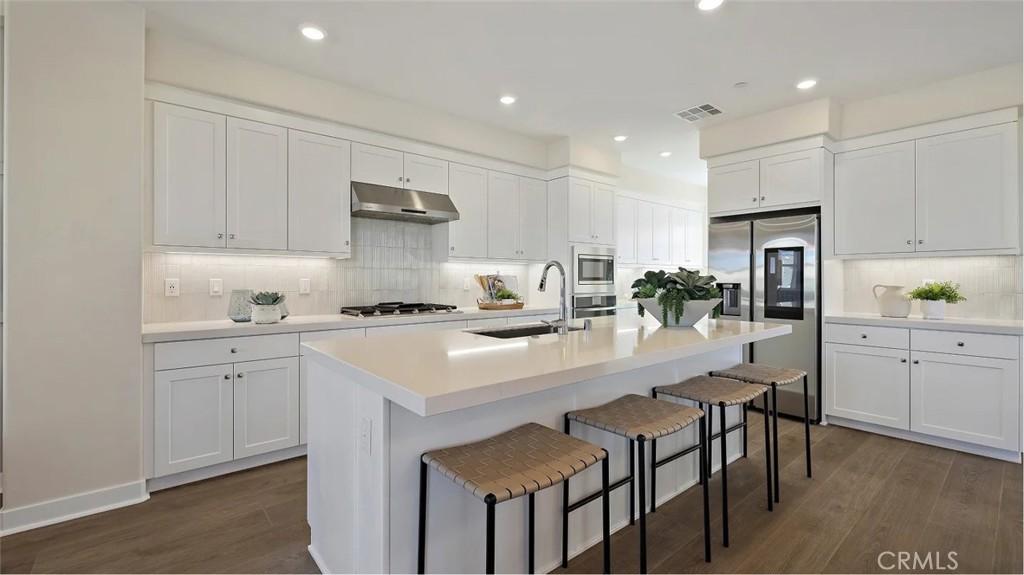 MLS #OC26137054 image #0