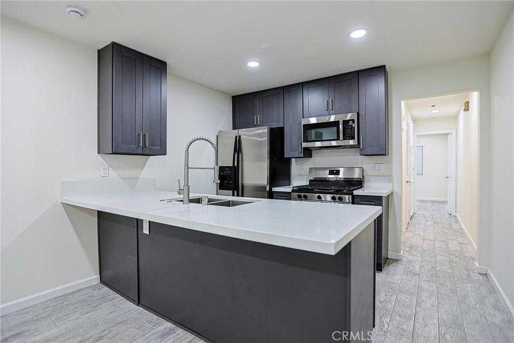 MLS #OC26137237 image #0