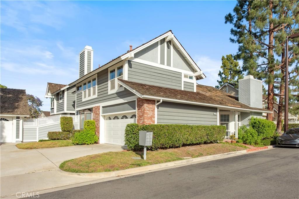 MLS #OC26137250 image #0