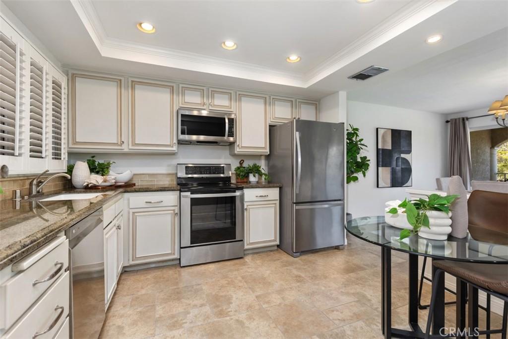 MLS #OC26137259 image #0