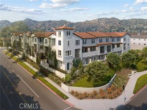 MLS #OC26137846 image #0
