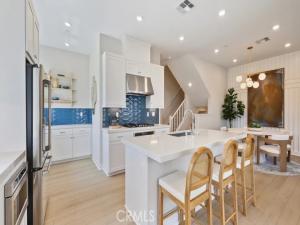 MLS #OC26138125 image #0