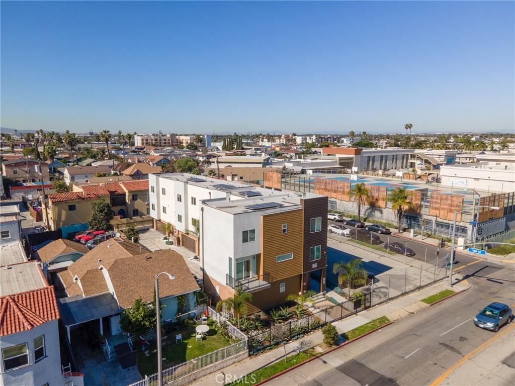 MLS #OC26138156 image #0