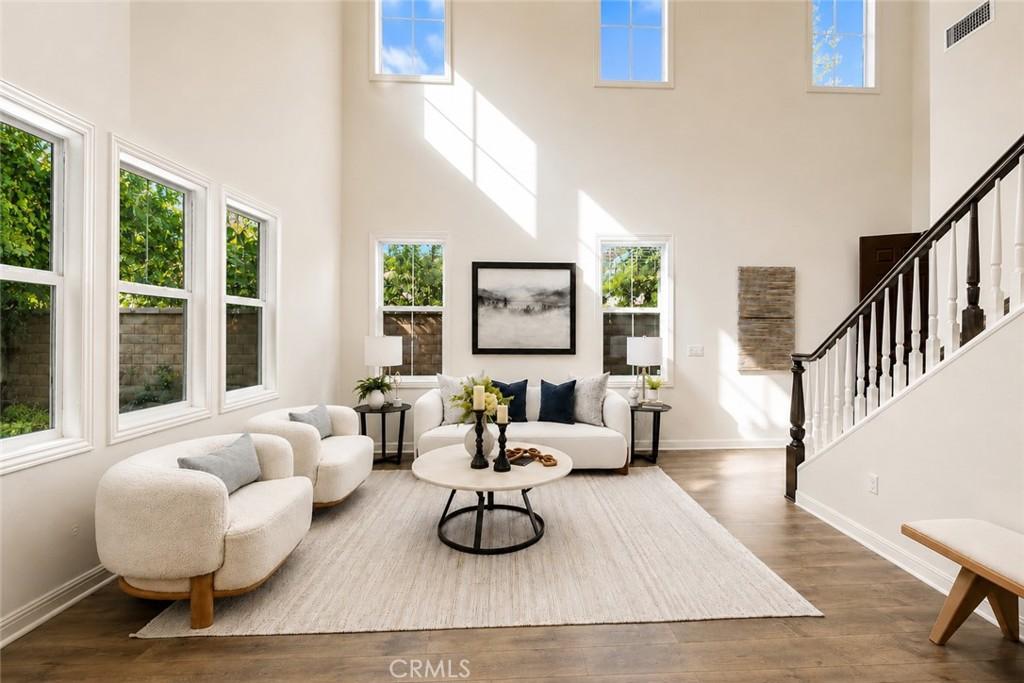 MLS #OC26138433 image #0