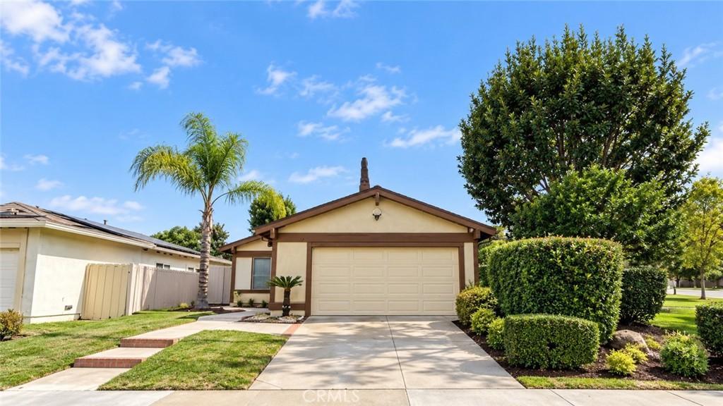 MLS #OC26139241 image #0